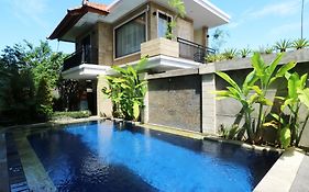 Kondra Premiere Guest House Kuta